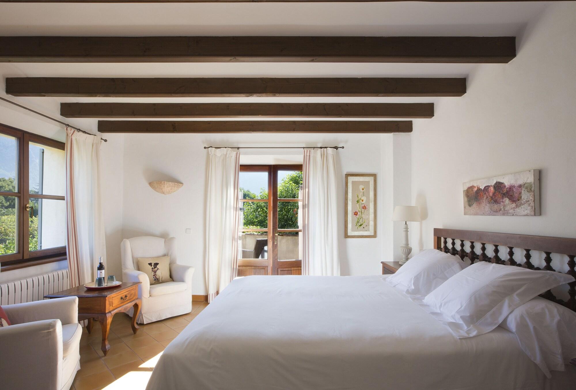 Ca'n Quatre Hotell