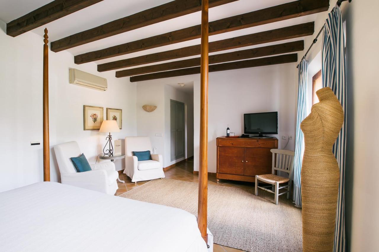 Ca'n Quatre Hotell 4*
